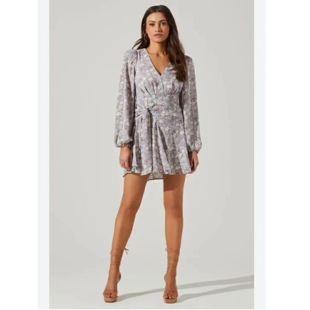 ASTR The Label Floral Mini Dress Long Sleeve